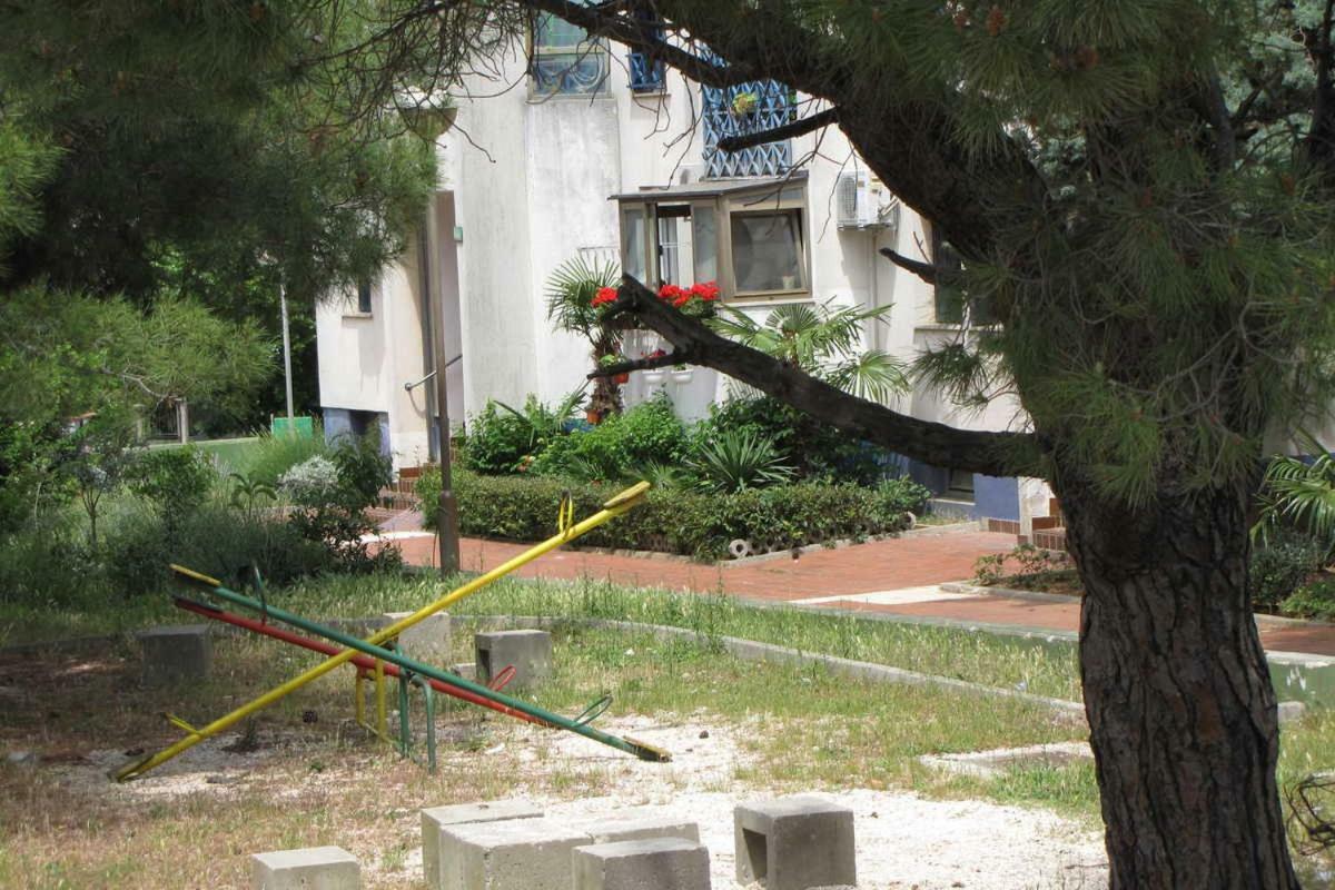 Leut Apartment, 3min beach, 15min center Pula Exterior foto
