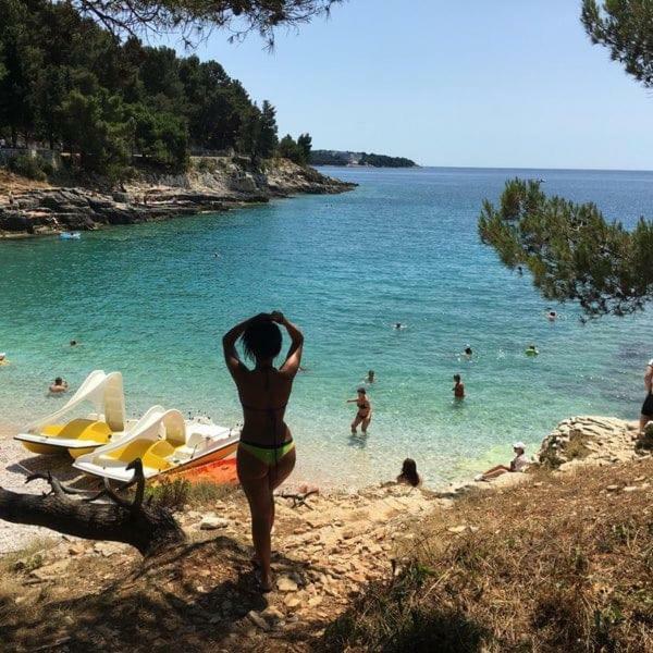Leut Apartment, 3min beach, 15min center Pula Exterior foto